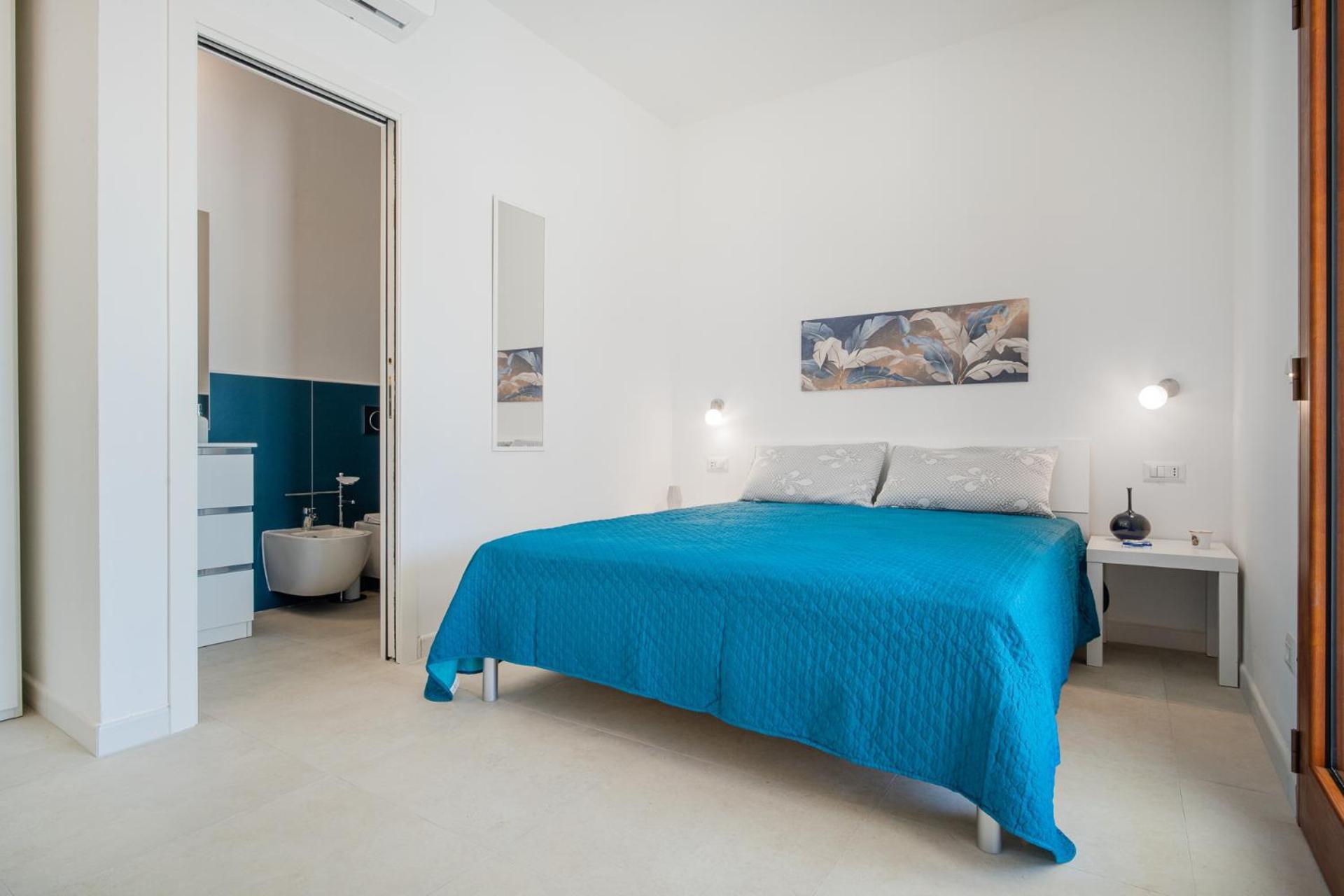 Ambra Holiday Rooms - Rooms & Beach ซาน เตโอโดโร ภายนอก รูปภาพ