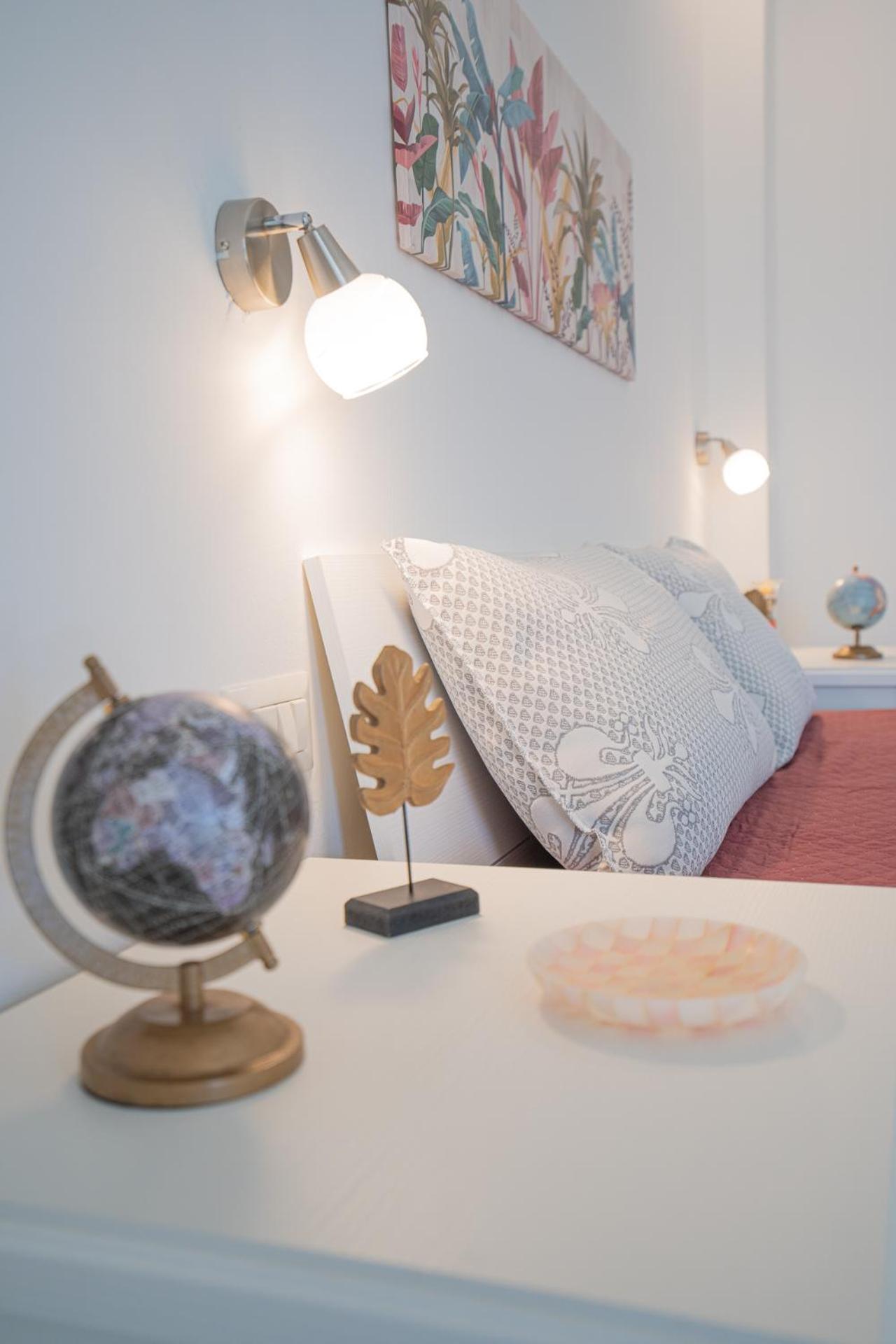 Ambra Holiday Rooms - Rooms & Beach ซาน เตโอโดโร ภายนอก รูปภาพ